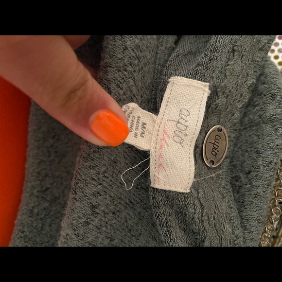 Long sleeve - Picture 2 of 2